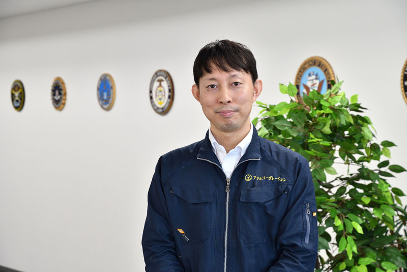 太 田　泰 裕